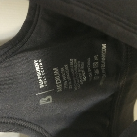 Buffbunny confidential sports bra- top secret size m. - Picture 3 of 4